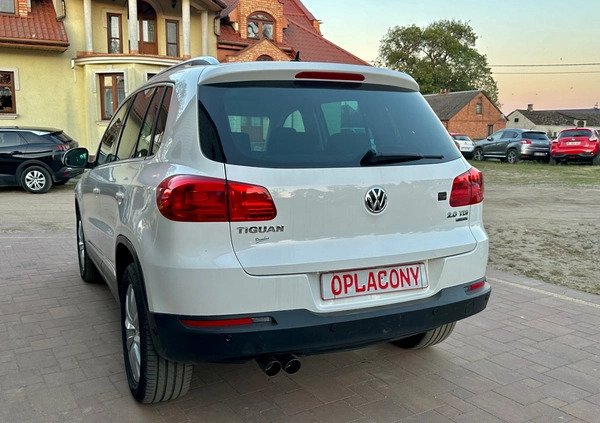 Volkswagen Tiguan cena 42400 przebieg: 172555, rok produkcji 2012 z Ostrołęka małe 154